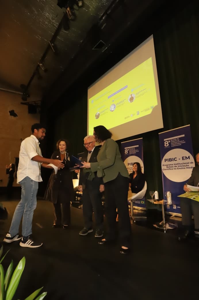 Aluno do Programa Educação do INPE vence o 23º Prêmio Destaque na Iniciação Científica e Tecnológica do CNPq